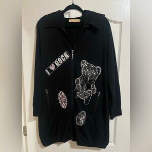 NWOT Women's Black Rhinestonestone Design Zip Up‎ Hooded Sweatshirt. Large.